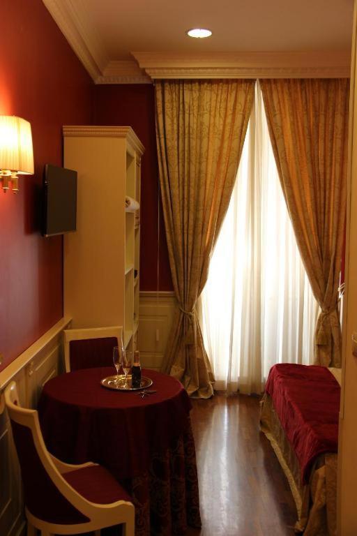 Hotel Dimora Frattina Roma Exterior foto